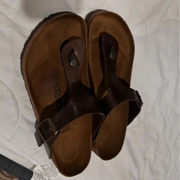 PRICE REDUCED!!!!  $50  Birkenstock Espresso Leather Thong Sandals - Picture 2 of 4